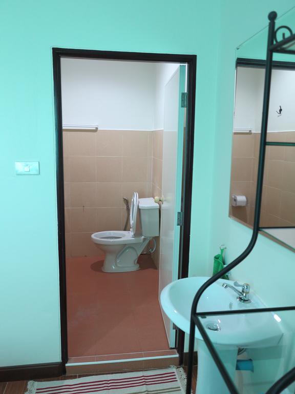 Pro Chill Krabi Guesthouse Bagian luar foto