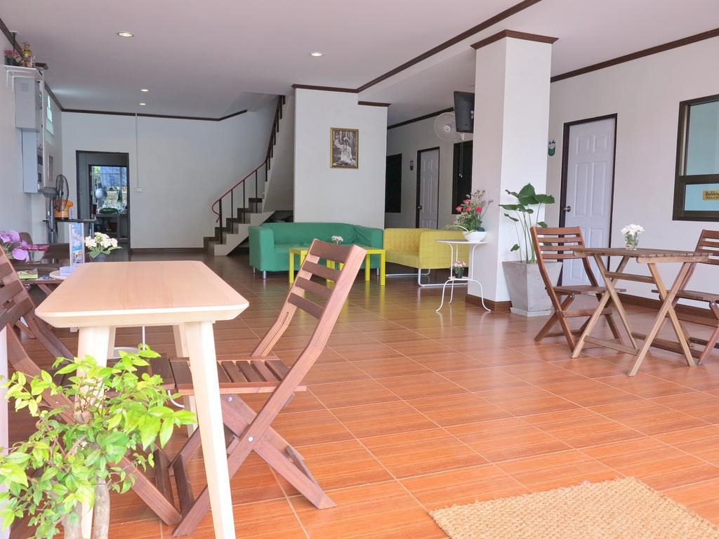 Pro Chill Krabi Guesthouse Bagian luar foto